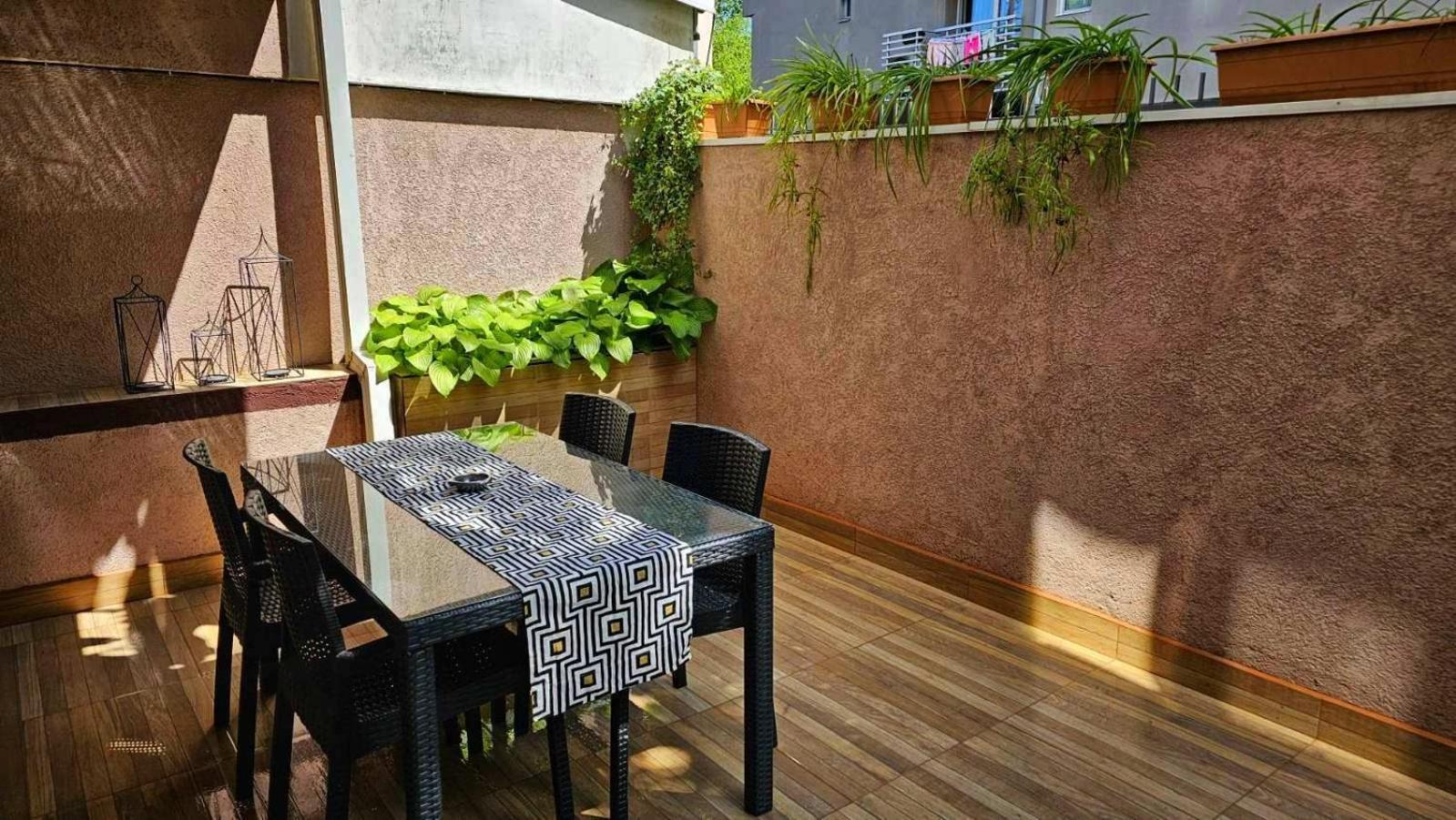 Madesa Apartment Skopie Exterior foto